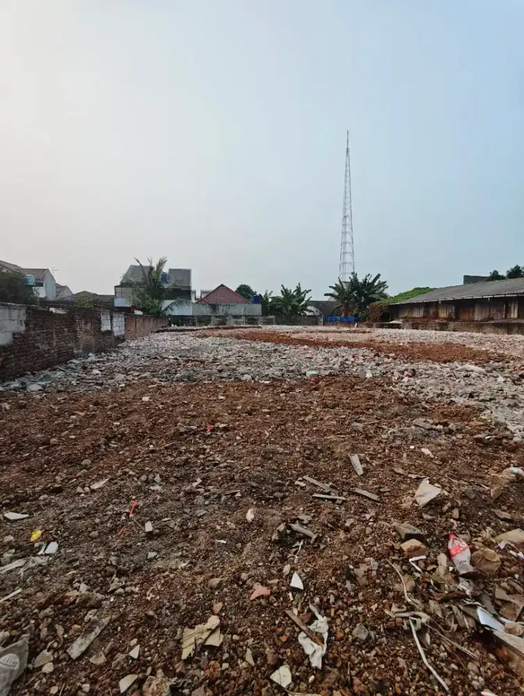 Tanah dijual 935 m2 Jl. H. Sa'aba, Meruya