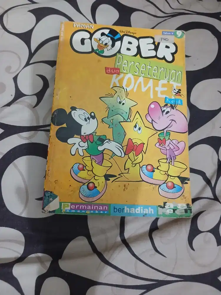 paman gober: perseteruan 2 komet