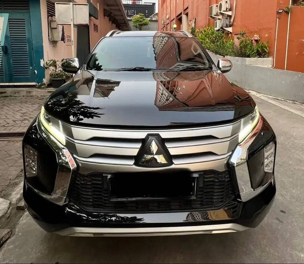 Mitsubishi Pajero Sport Dakar 4x2 A/T thn. 2021