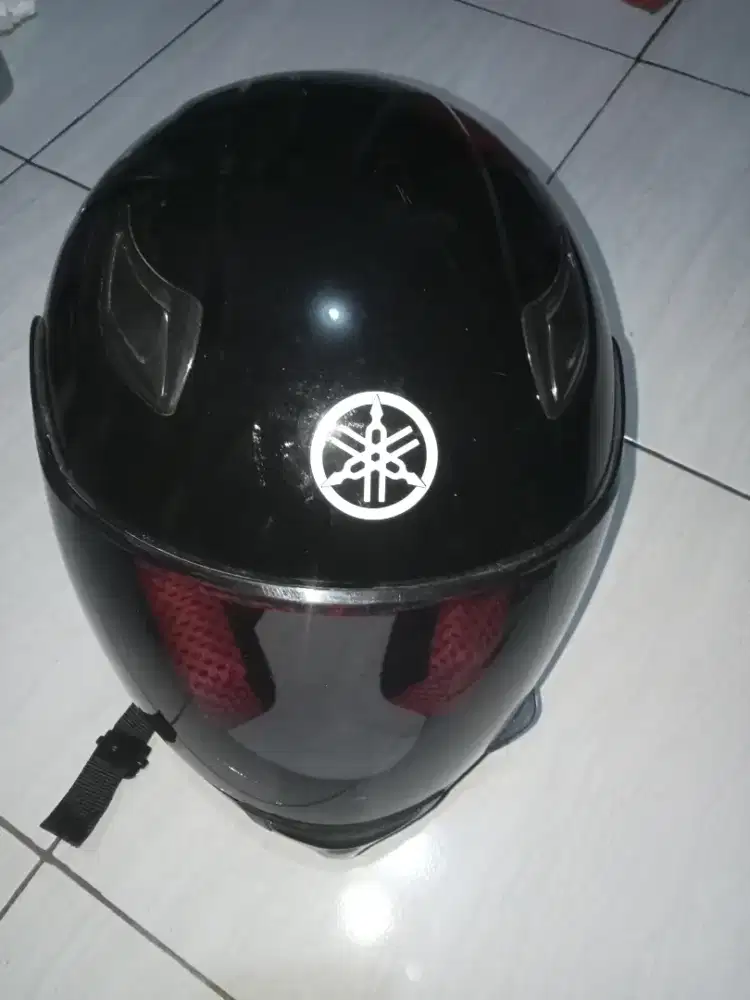 Helm full face yamaha