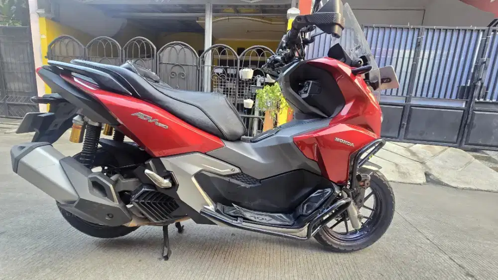 HONDA ADV MERAH THN 2022