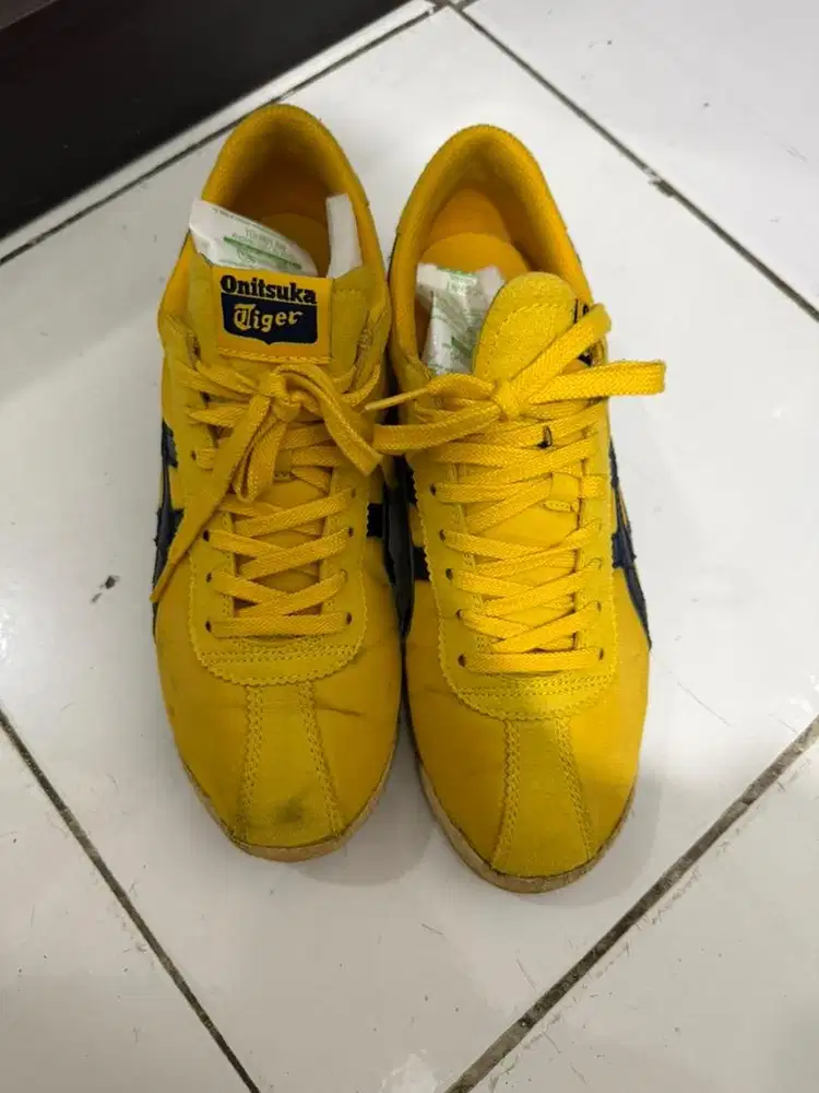 Sepatu onitsuka tiger size 40,5 (25,5 cm)