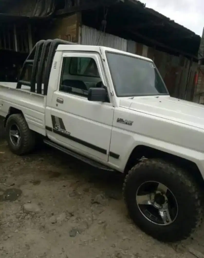 HILINE PIK UP 4x4 1993