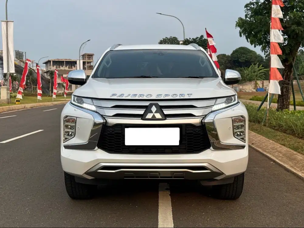 PAJERO SPORT 2023 LIKE NEW