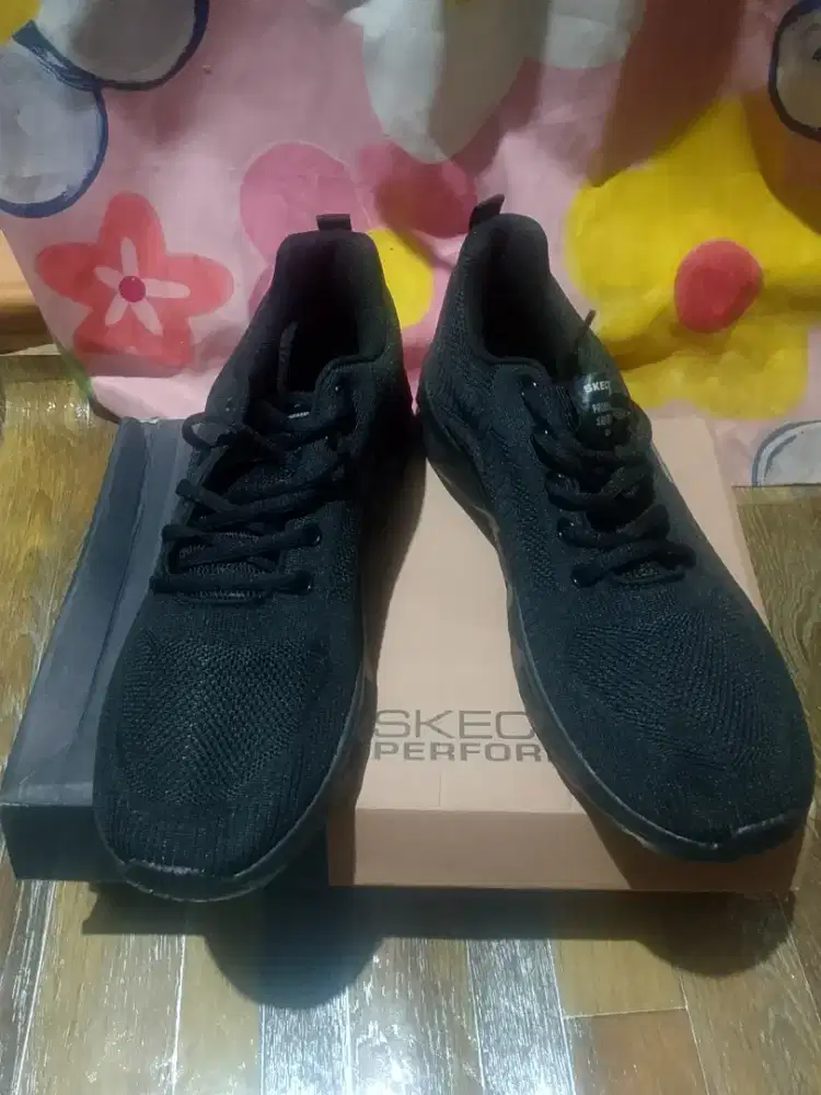 Sepatu Hitam Keren Size 44