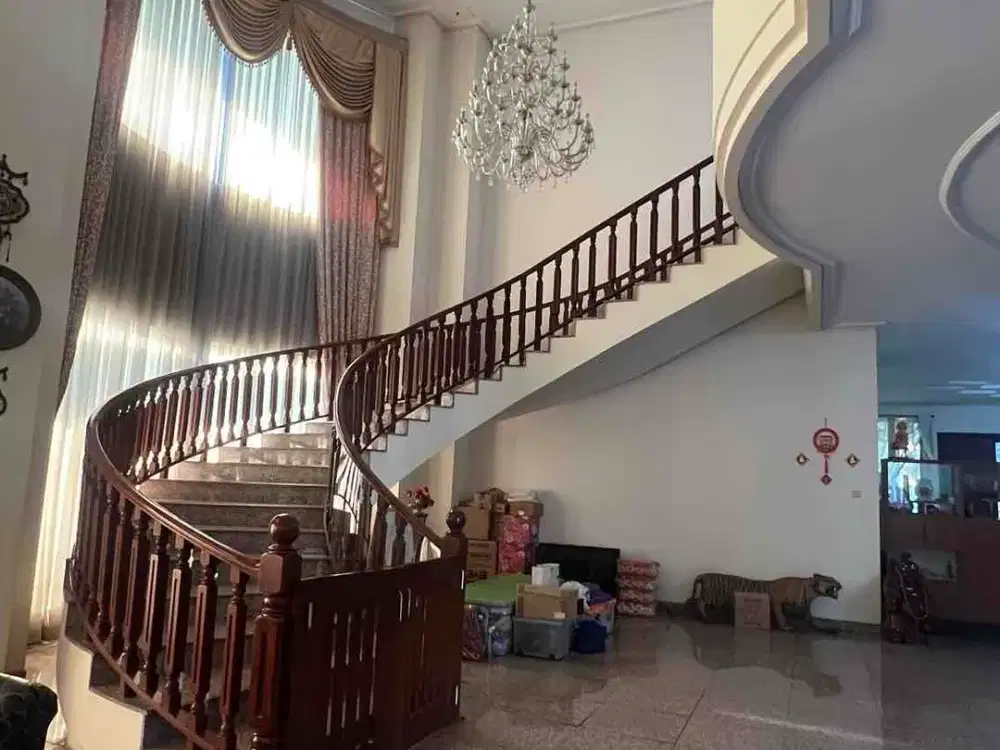 Dijual Bukit Gading Villa