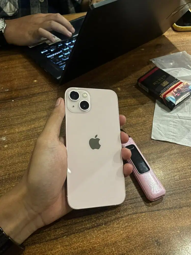 Iphone 13 256 pink