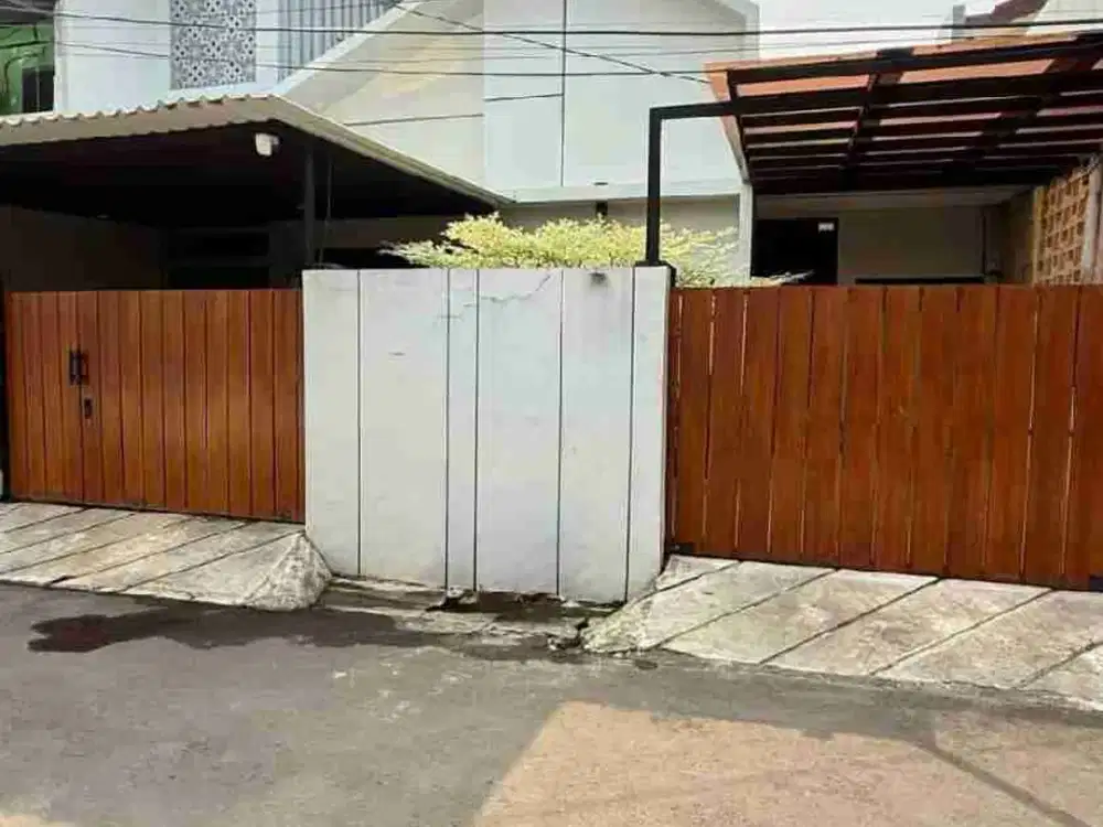 Di Jual Rumah Siap Huni Special Siap huni di Jurang Mangu Permai, Bintaro