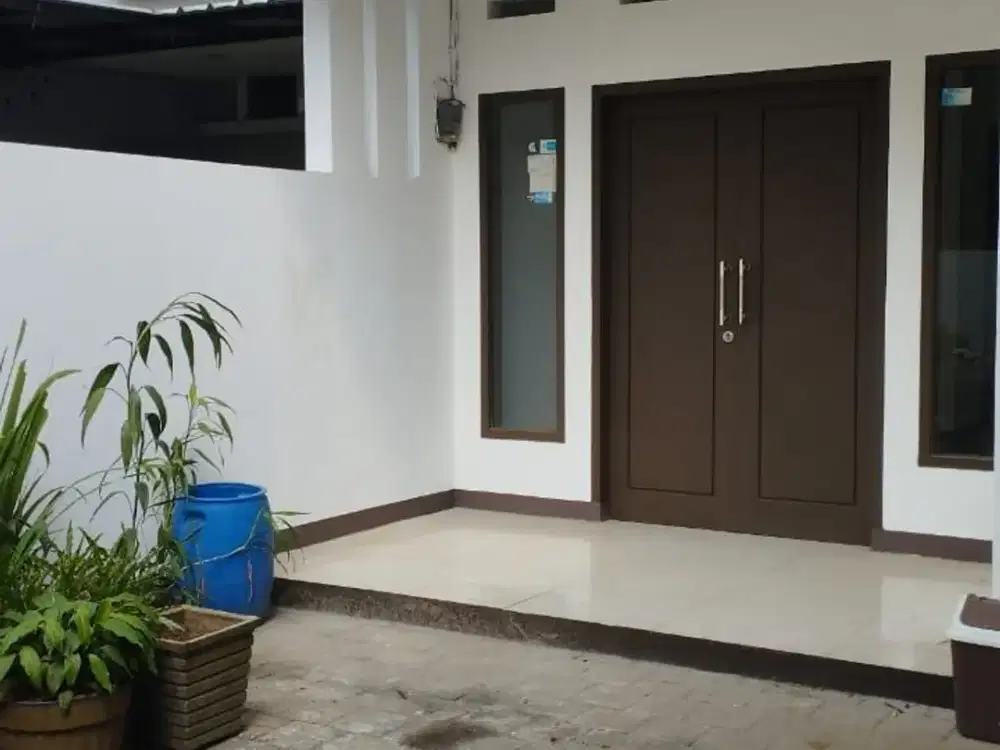 Rumah Strategis 1 Lantai di Antapani Tengah Bandung