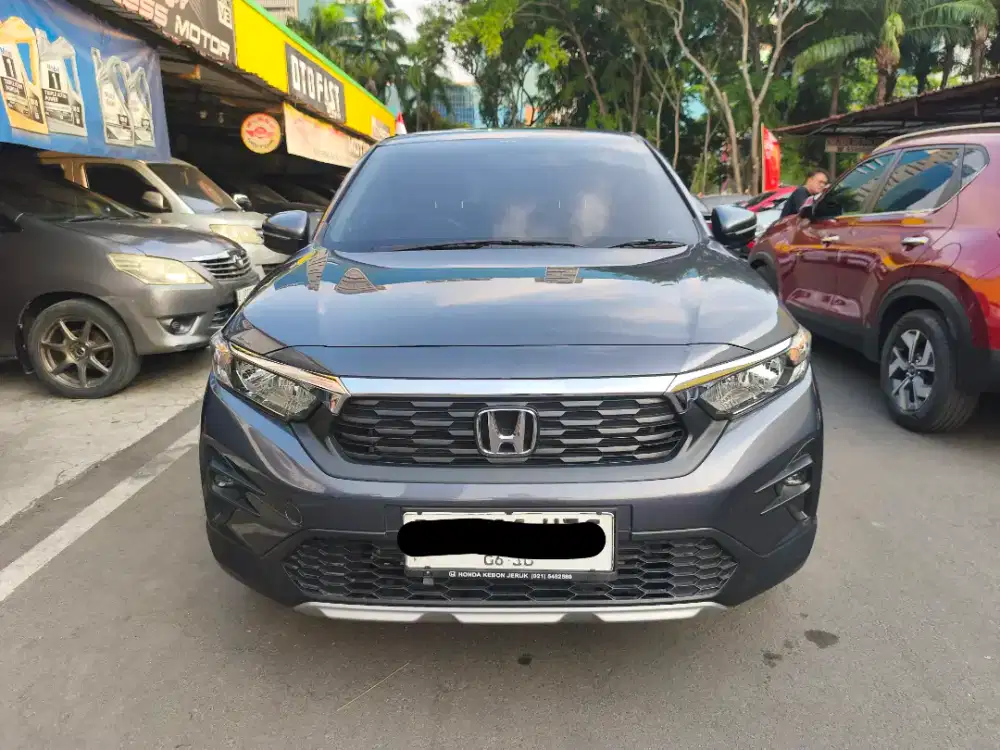 Honda WR-V E at 2025 second rasa baru