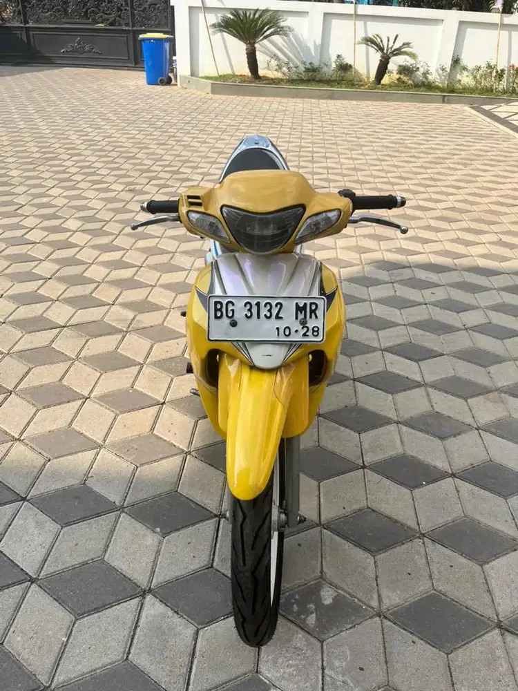 Suzuki Satria Hiu 2005