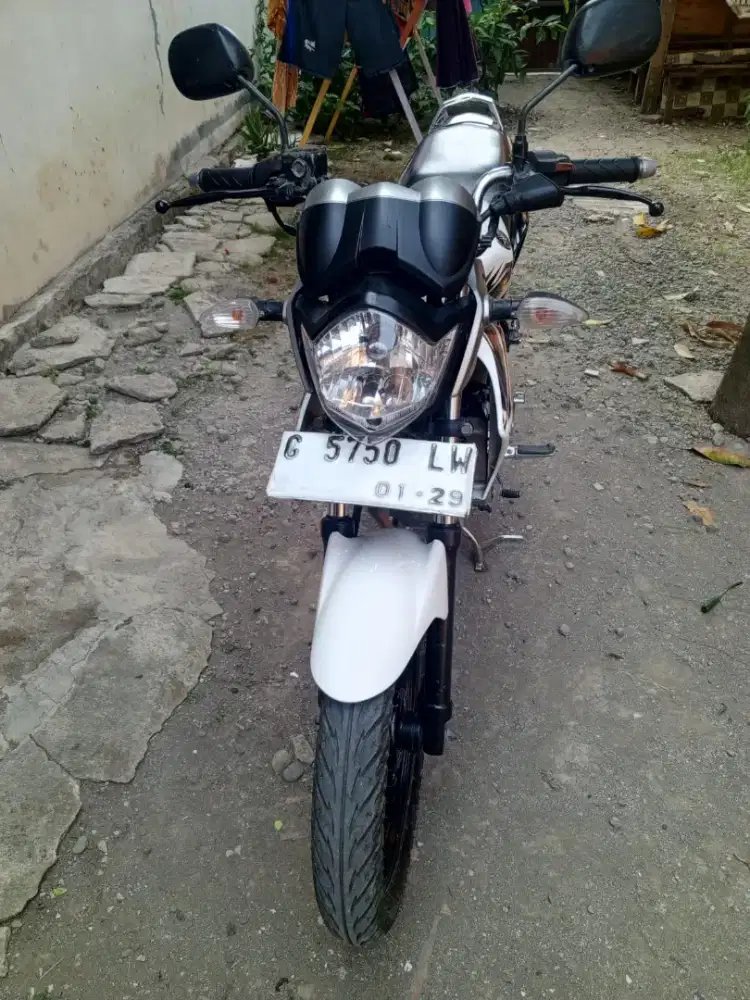 Yamaha Vixion 2014 plat pml pajak jalan