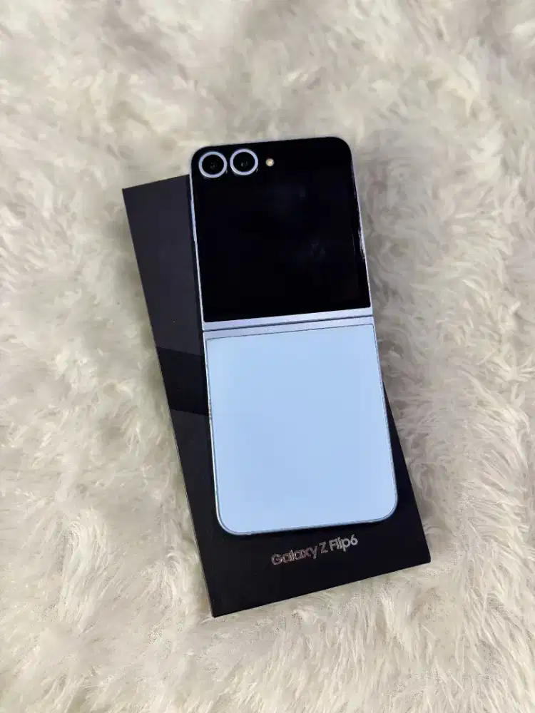 SAMSUNG Z FLIP 6 8/256GB SECOND RESMI SEIN FULLSET