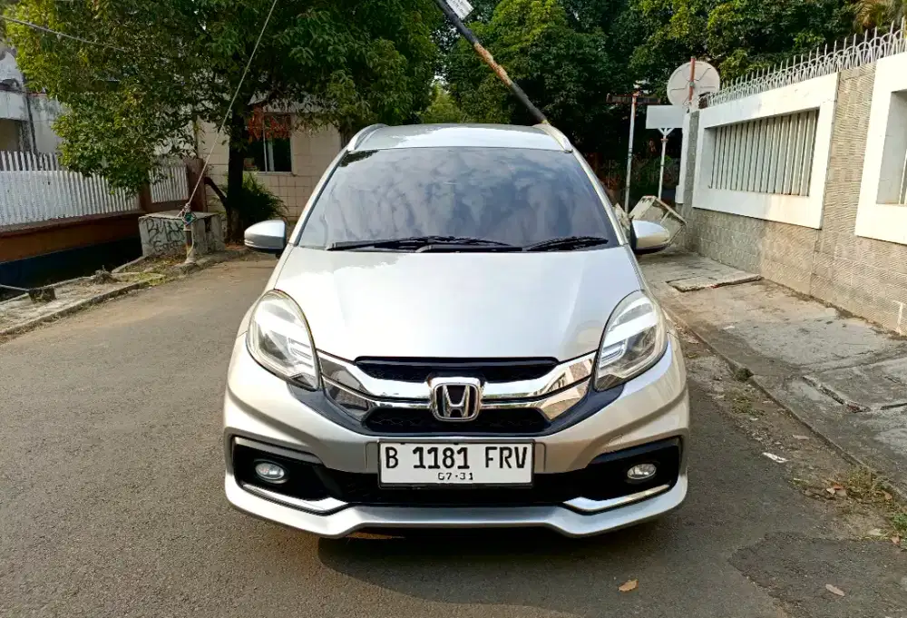 Mobilio RS AT 2016