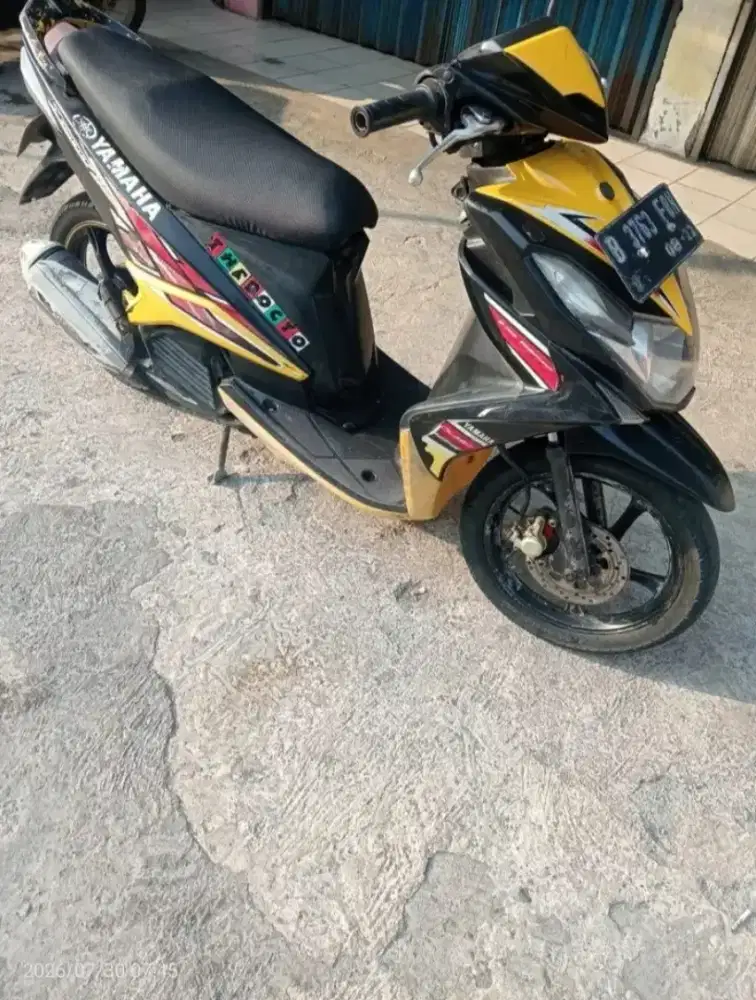 Jual motor Yamaha Xeon 2013 di rawa bugel harapan jaya bekasi utara