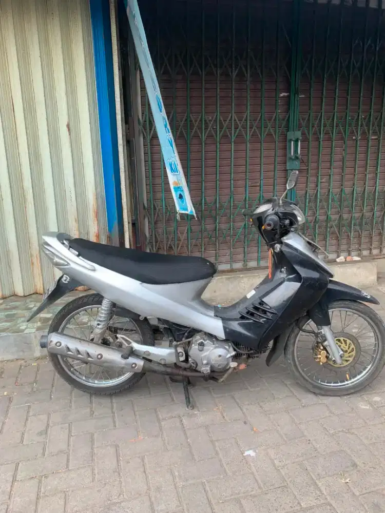 Suzuki Shogun SP Thn 2005
