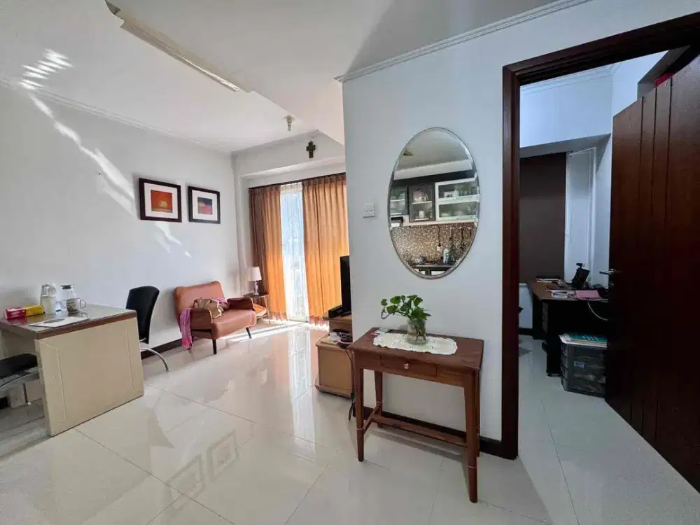 Lantai Rendah 2BR Waterplace Tower Depan Favorit Invest Dkt PTC,Unesa,Citraland