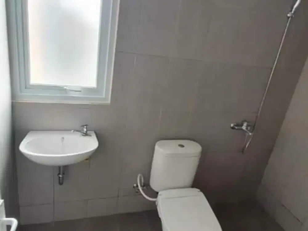 Dijual Rumah 2 Lantai Kav BNI Jatimekar Jatiasih Bekasi, - 1.25M Nego