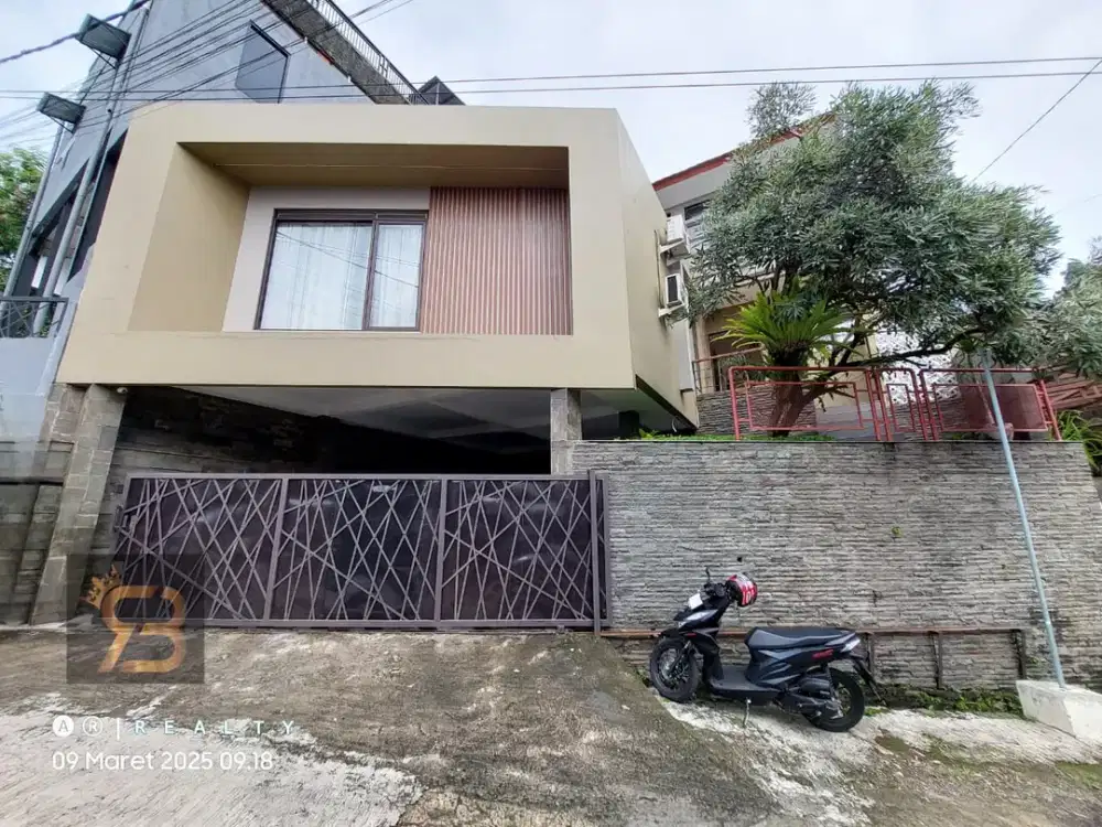 DIJUAL RUMAH MODERN DI BOJONGKONENG CIKUTRA BANDUNG Lingkungan Aman & Nyaman