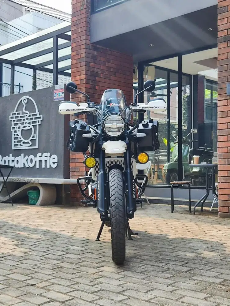 Royal Enfield Himalayan 450 tahun 2025 Very Low Odo Mulus TT FP Cream