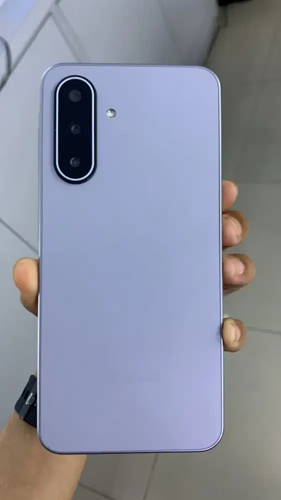 Samsung a17 5G 8/256 like new