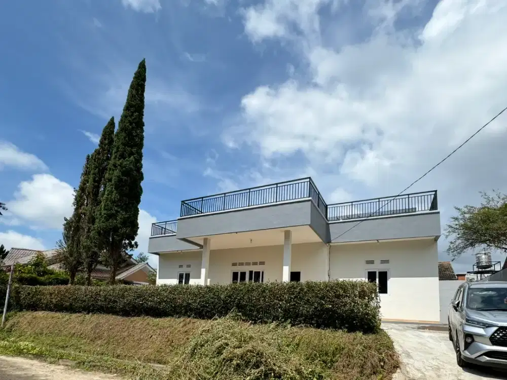 Dijual BU-Turun Harga--Baru Renov Villa Puncak Bogor Lingkungan Asri