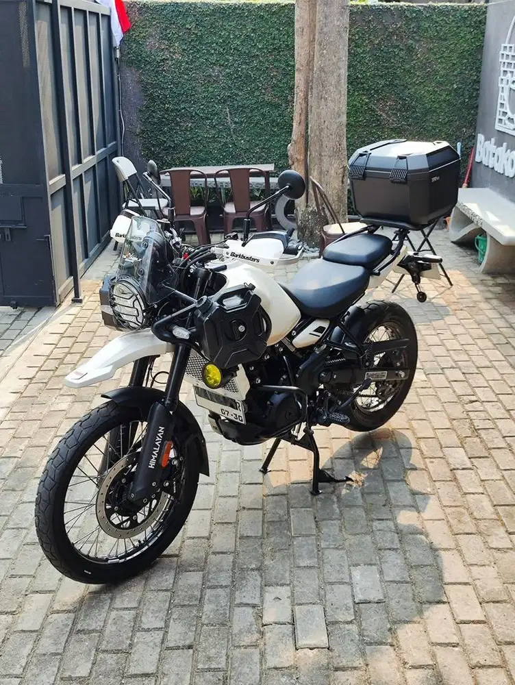 Royal Enfield Himalayan 450 tahun 2025 Very Low Odo Mulus TT FP Cream
