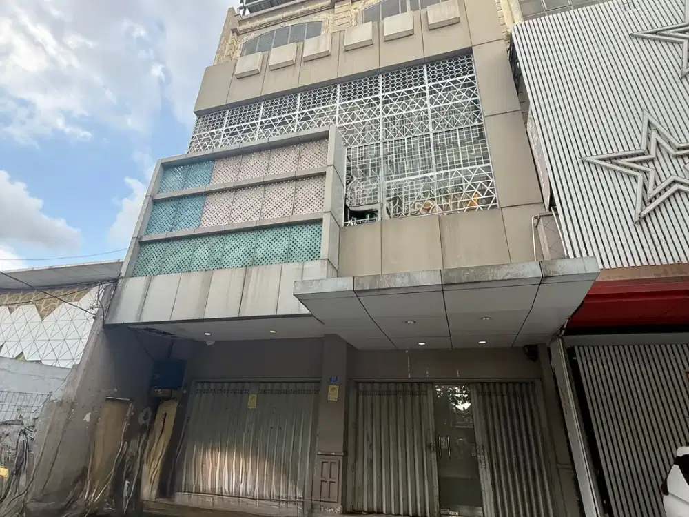 Dr sutomo
