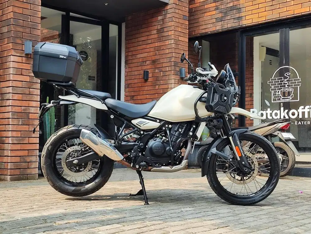 Royal Enfield Himalayan 450 tahun 2025 Very Low Odo Mulus TT FP Cream