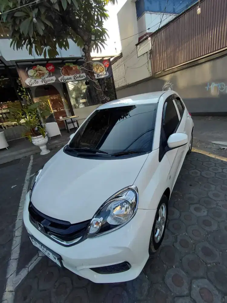 Honda brio manual km 60rb