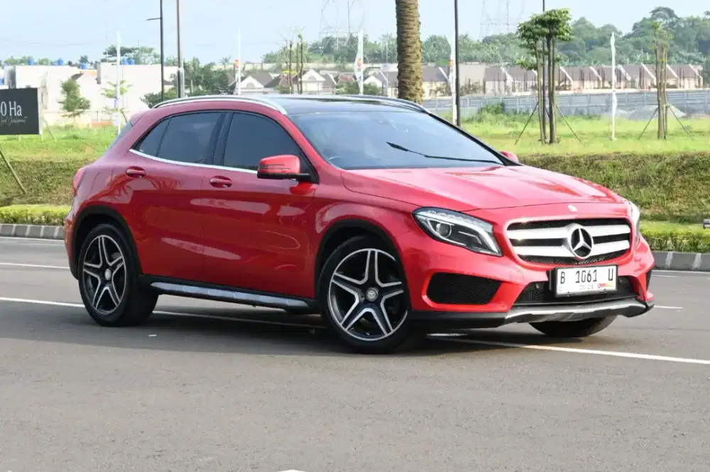 (Tdp2jt) Mercy GLA200 AMG 2015 Merah