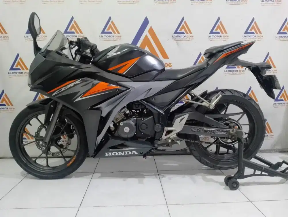DP MULAI 500RB CBR 150 ABS 2019 (KREDIVO/SPAYLATER/CC 0%)