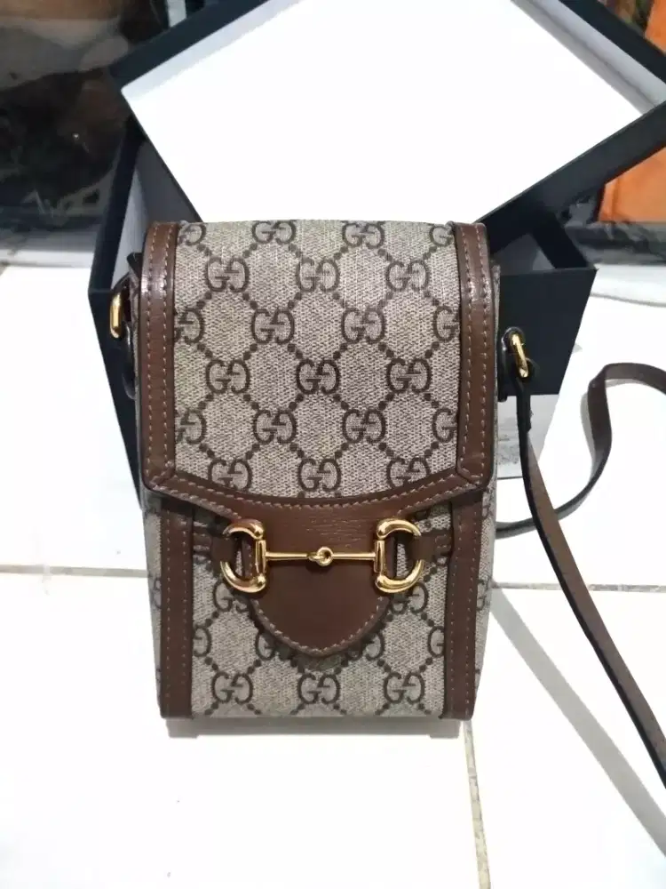 Tas selempang muat buat HP uk 19cm