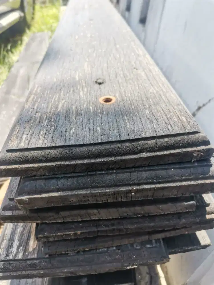 Kayu pagar bekas