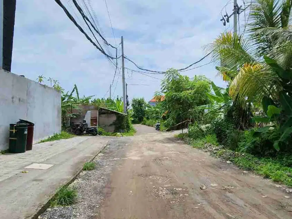 Tanah Luas 1300m2 Dekat Pantai Seseh Canggu - Thumbnail 9