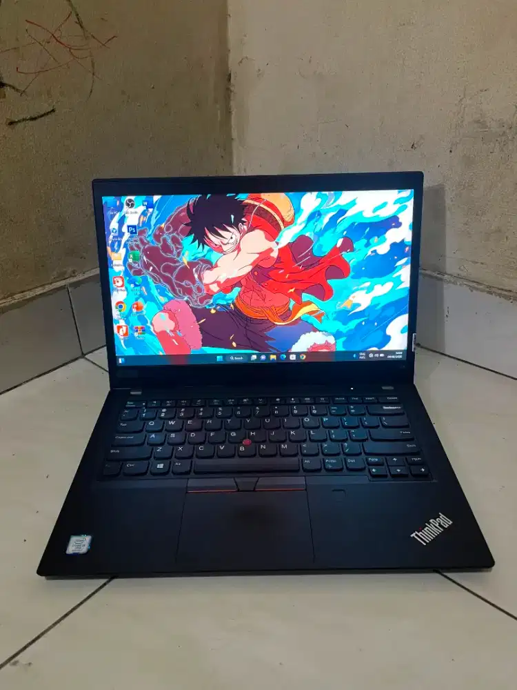 Dijual lenovo thinkpad T490 intel core i5 gen8 ( ram 16/ nvme 256 )