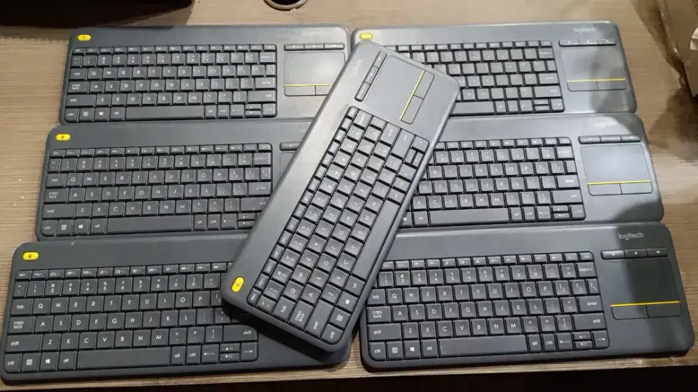 Borongan Logitech Wireless Keyboard
K400 Plus
