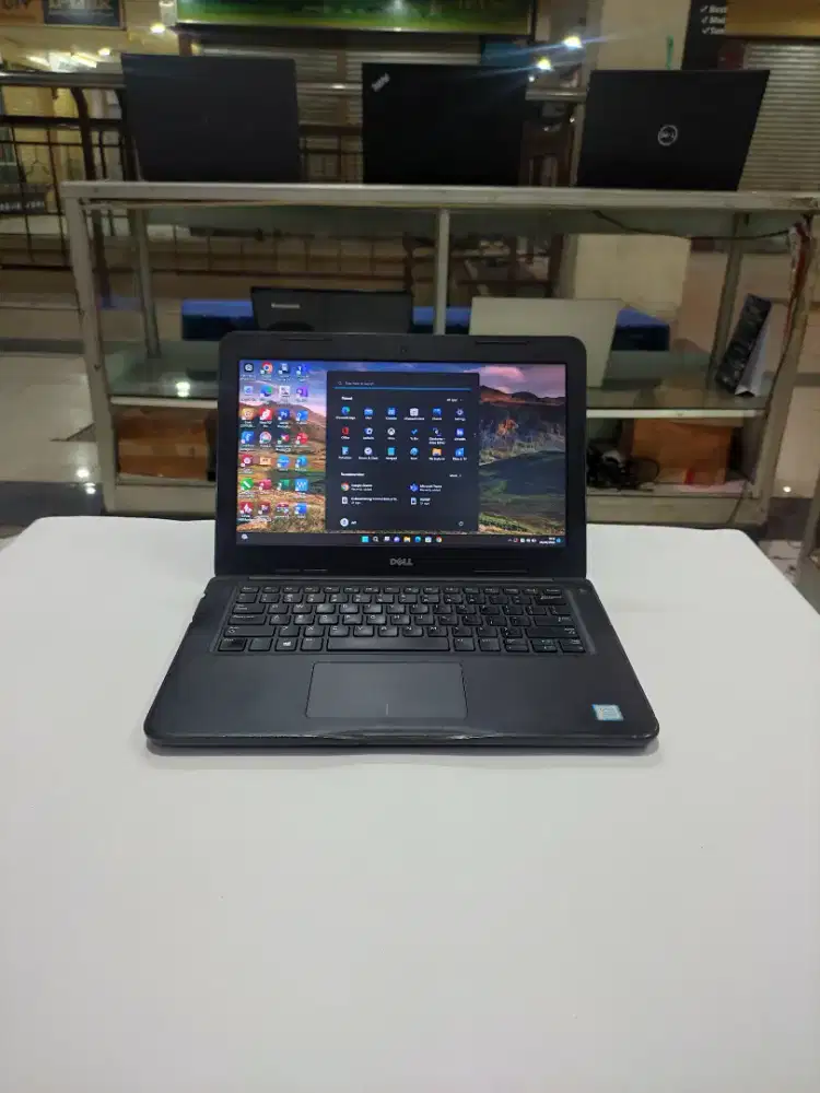 dell latitude 3380 i5 7200u 8gb 256gb 13.3 Batre Awet windows 11