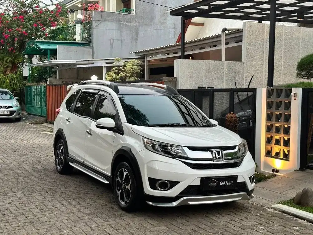 Honda BRV 2017 Prestige AT Matic Nik 2016 Istimewa Siap pakai non e
