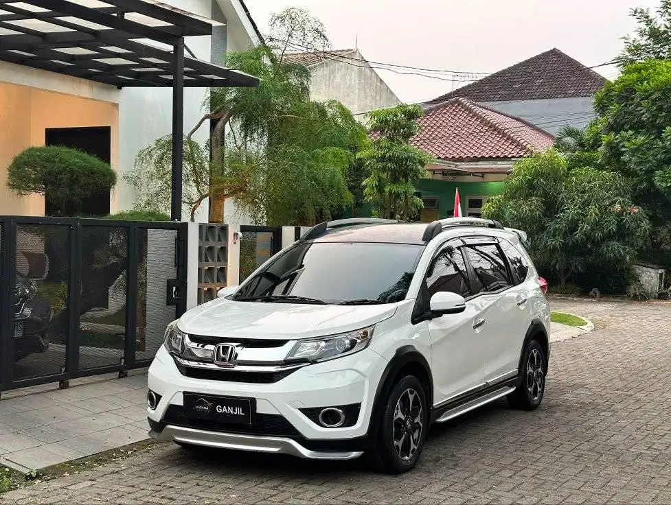 Honda BRV Prestige 2017 AT Matic Istimewa nik 2016 Siap Pakai non e