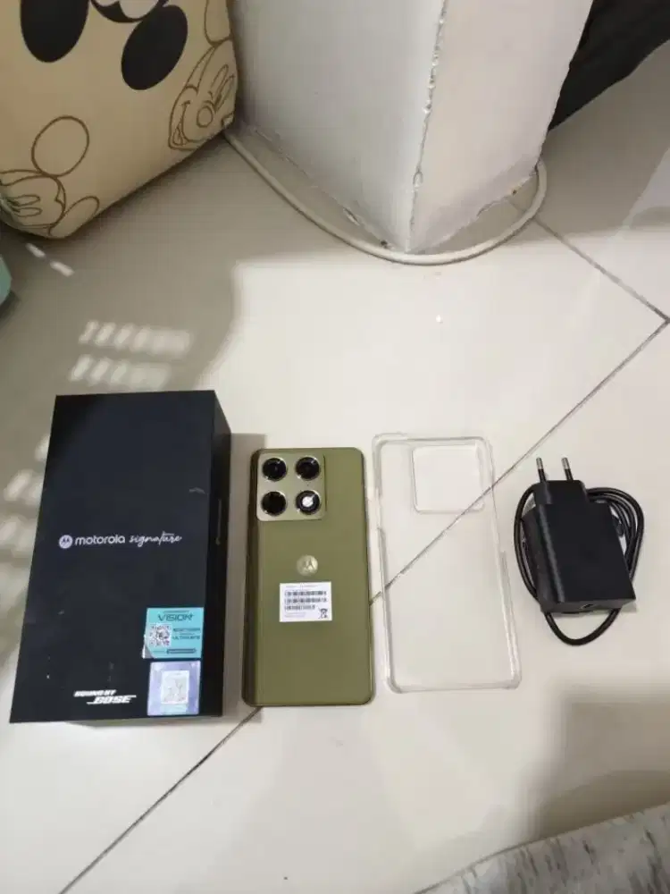 Motorola Signature 12/512 Like New Terawat Fullset Original