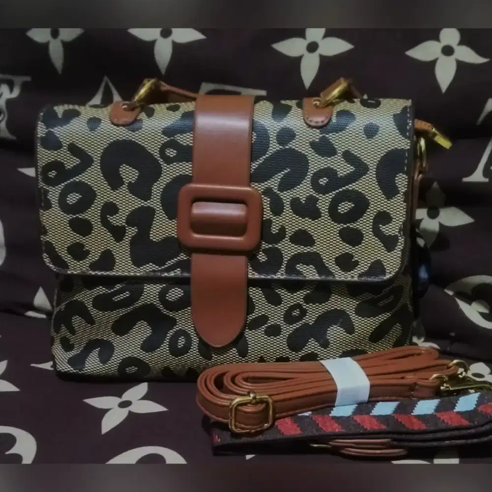Tas fashion baru