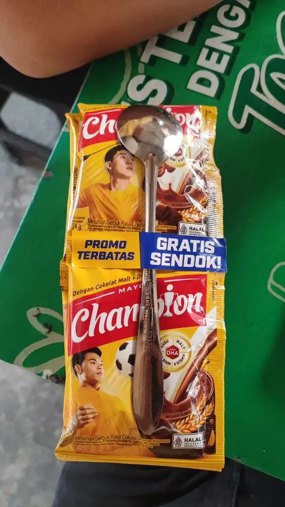 Susu champion renceng free sendok cantik (rencengan dan kartonan)