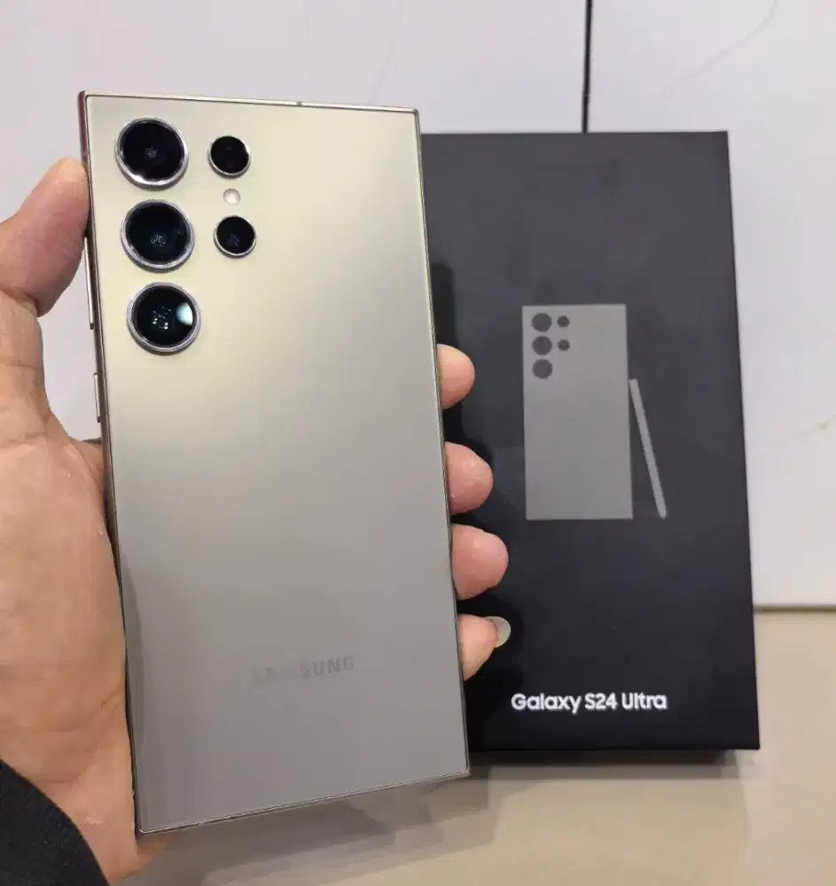 Samsung S24 Ultra 12/512