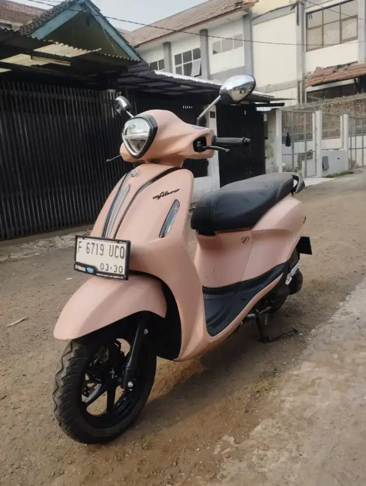 Yamaha grand filano 2025 plat f sukabumi