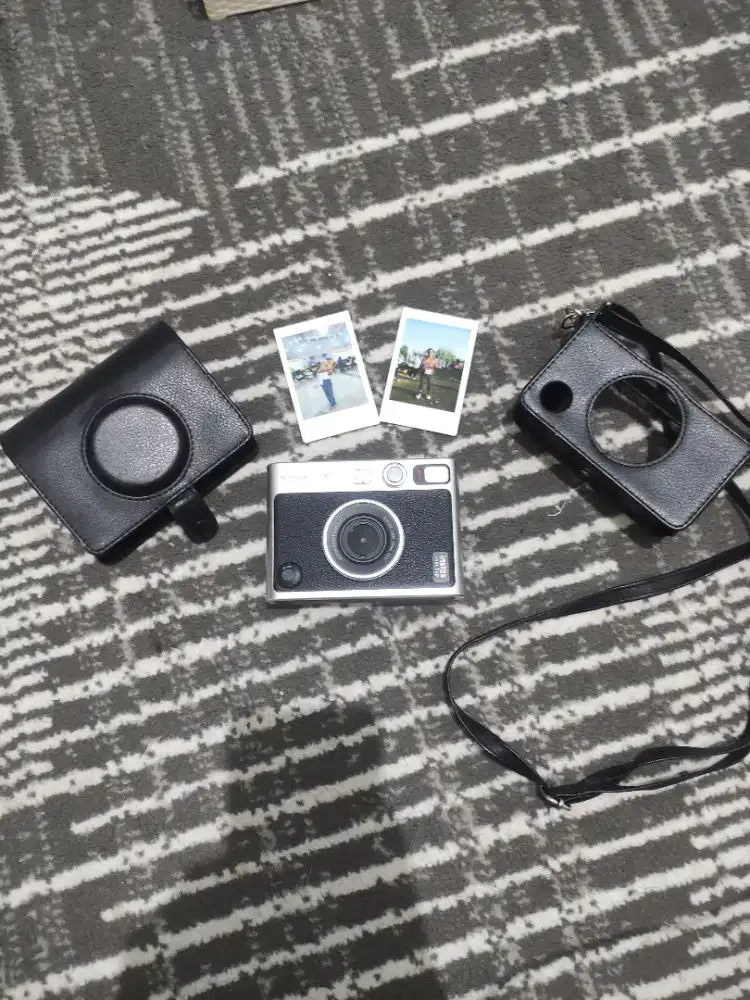 Kamera Fujifilm Instax Minievo
