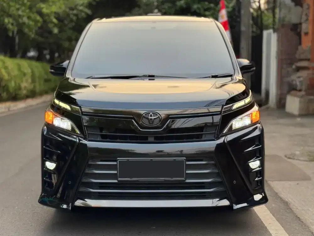 Toyota Voxy 2021 AT good condition