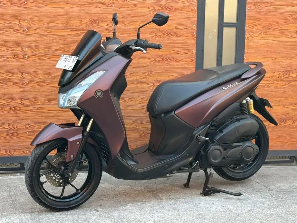 Yamaha lexi 2019 keyles plat ab