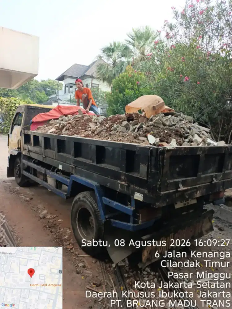 Jasa buang puing dan buang sampah