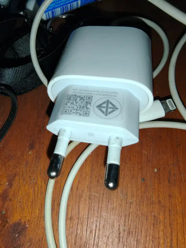 Charger Apple ori fast charging like new